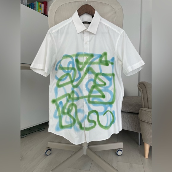Spray painted short sleeve shirt, size 41 medium - Picture 1 of 2